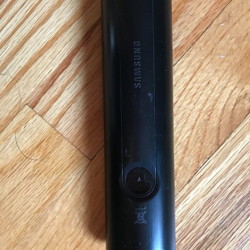 Samsung Smart TV Remote - Picture 5 of 8